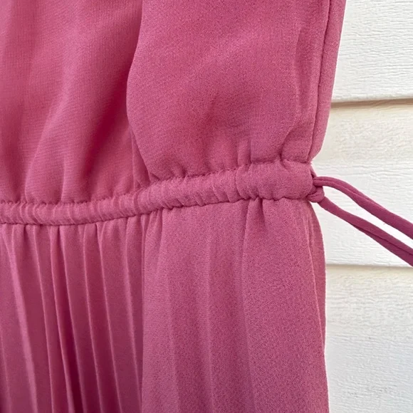 ASOS DESIGN Coral Pleated Dress Elastic Waist Drawstring Size 4 - Picture 6 of 9